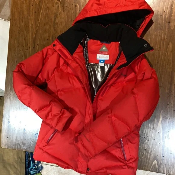 Columbia winter jacket women’s medium - Picture 2 of 3